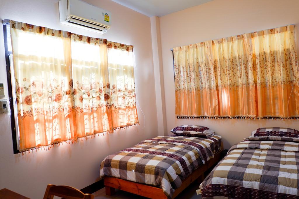 Hotel Ban Yenjid Phra Nakhon Si Ayutthaya Exterior foto